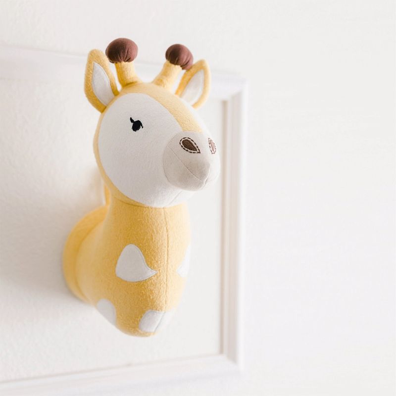 Giraffe Plush Head Wall Décor