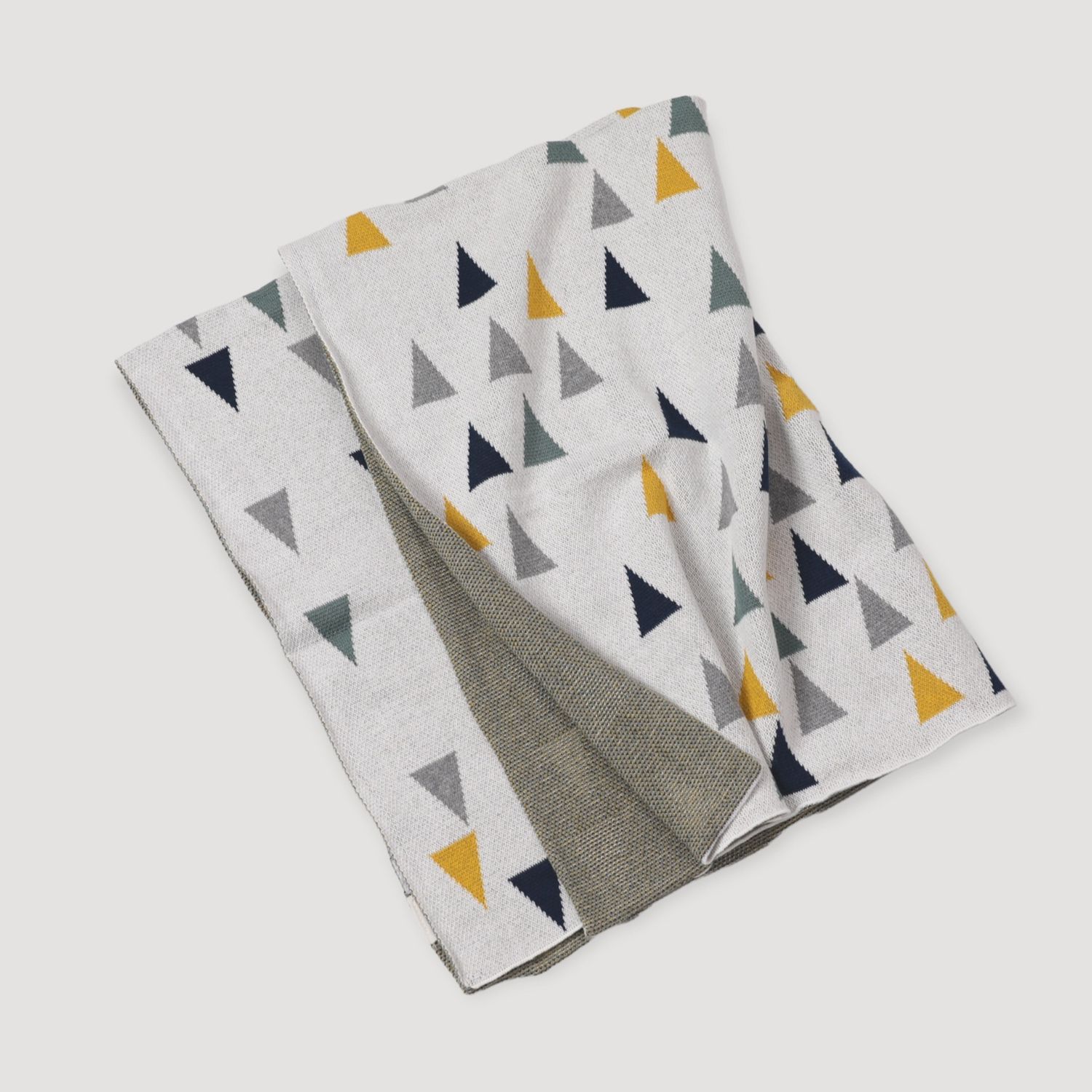 Triangles Cotton Sweater Knit Blanket