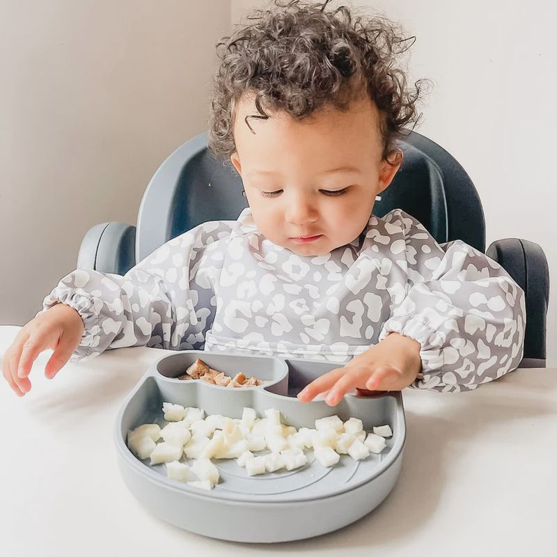 Long Sleeve Smock Bib | Leopard Gray