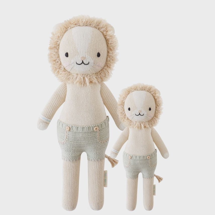 Sawyer the Lion | Gives 10 Meals