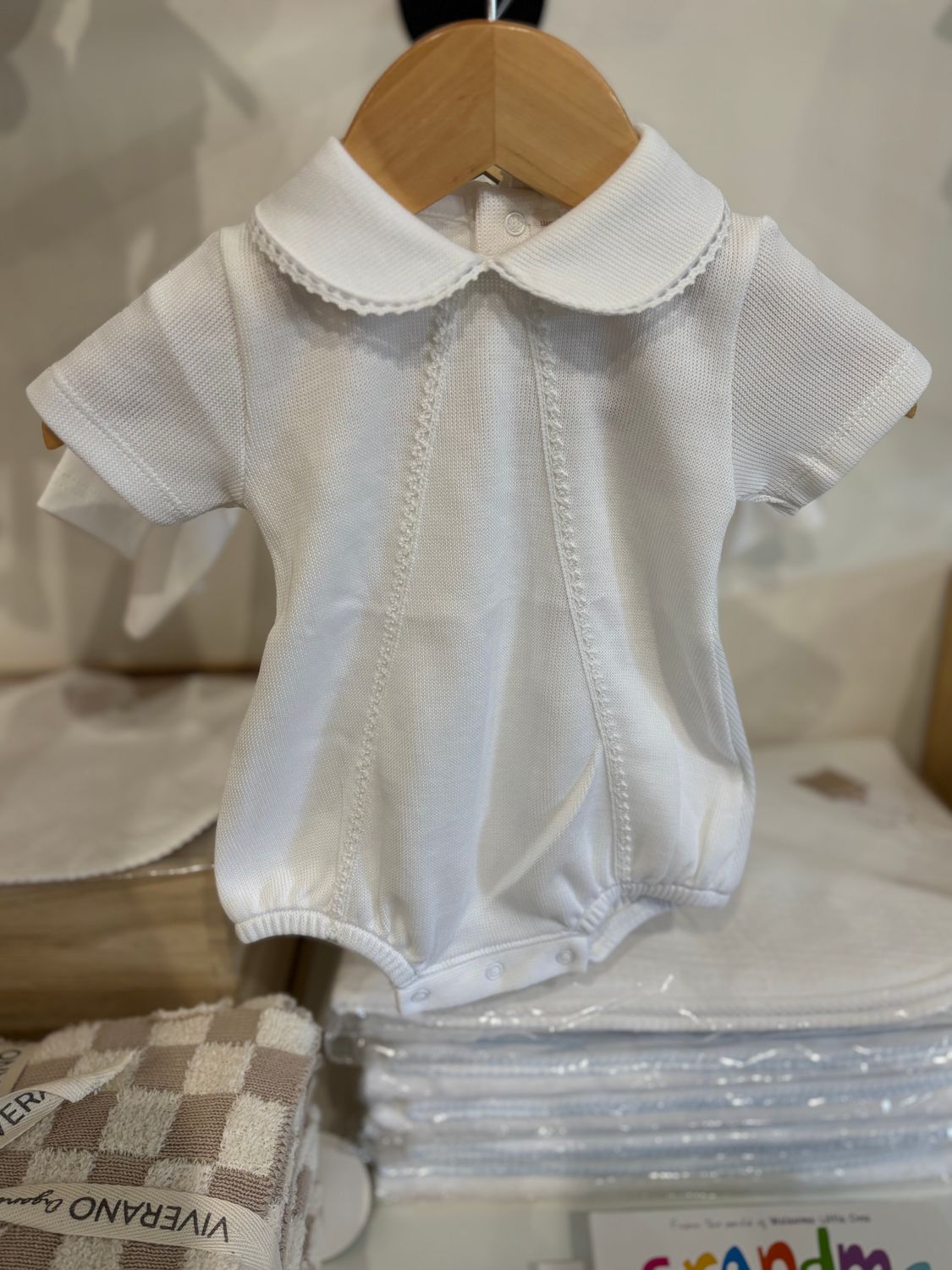 Arlo Pima Bubble | White