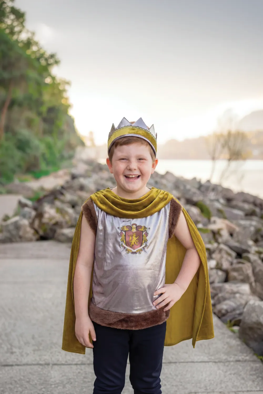 Sir Wolfheart Tunic, Cape &amp; Crown