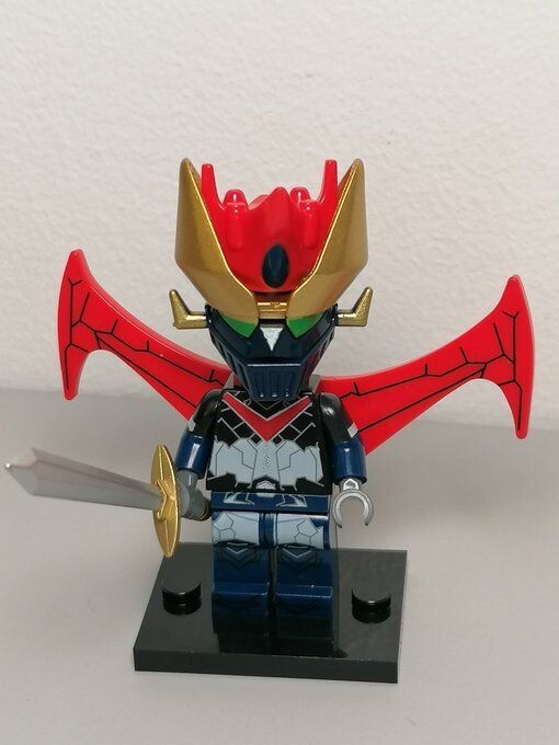 Mazinger Z minifigure Go Nagai Goldorak