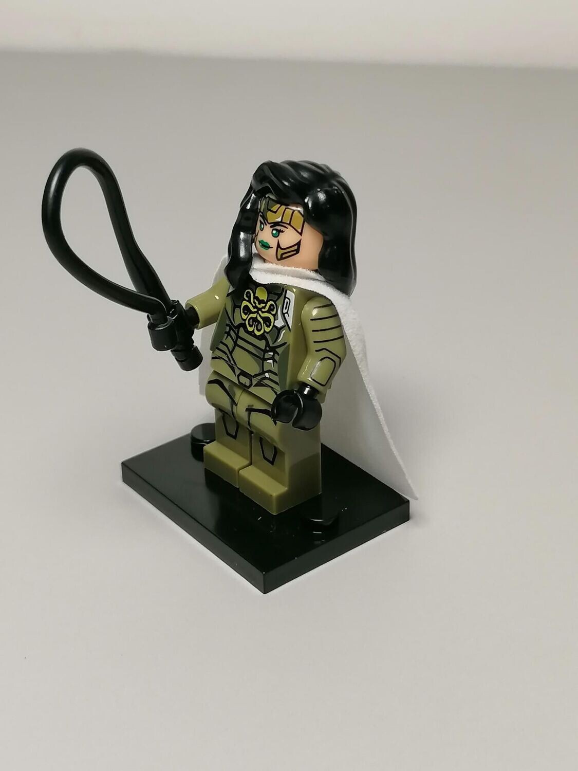 Wonder Woman Minifigure Hydra version