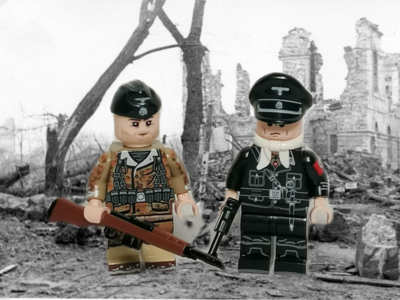 WW2 Minifigure and Kit