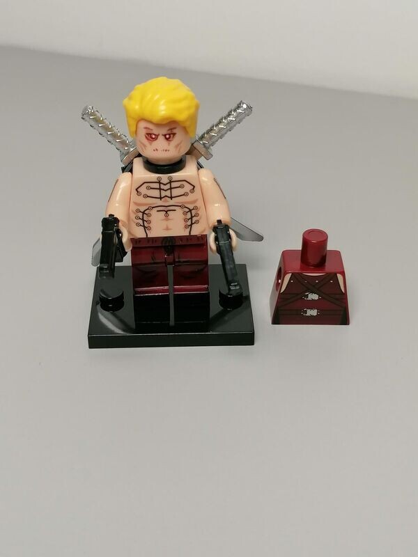 Deadpool minifigure deluxe version