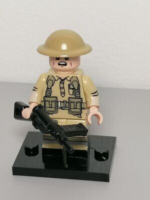 WW2 UK soldier minifigure.