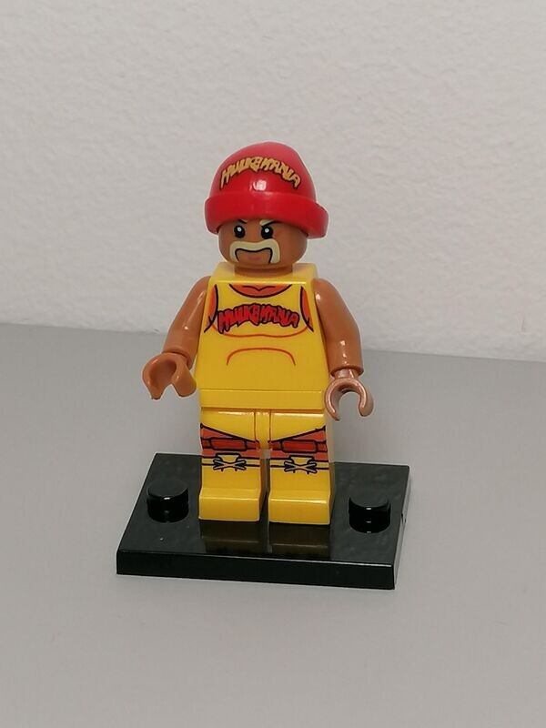 Hulk Hogan Minifigure