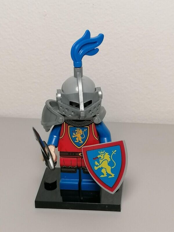 Medieval minifigure Lionearth Faction