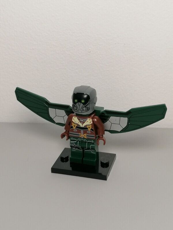 Vulture minifigure From Marvel