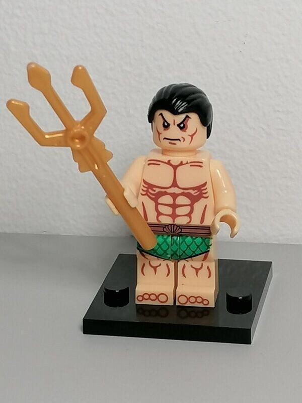 Sub Mariner minifigure Vintage Namor from Marvel
