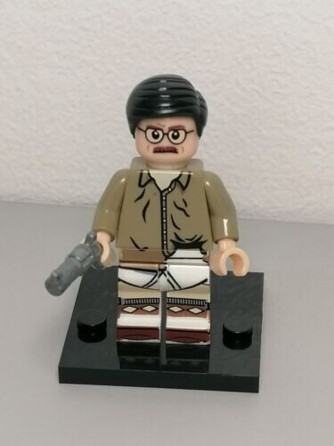 Heisenberg minifigure From Breaking Bad Serie