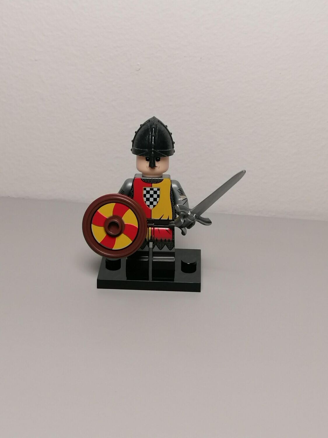 Medieval Deluxe minifigure