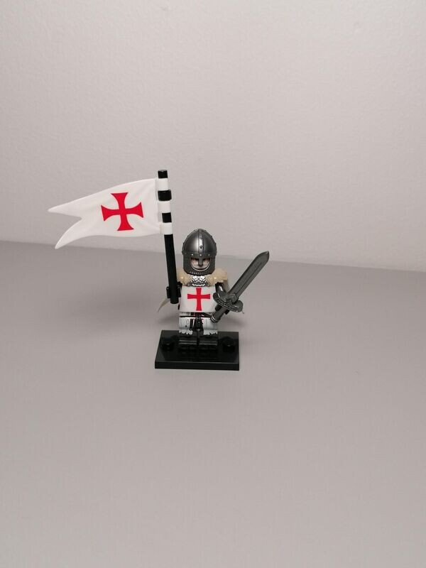 Medieval Crusader minifigure Templar faction