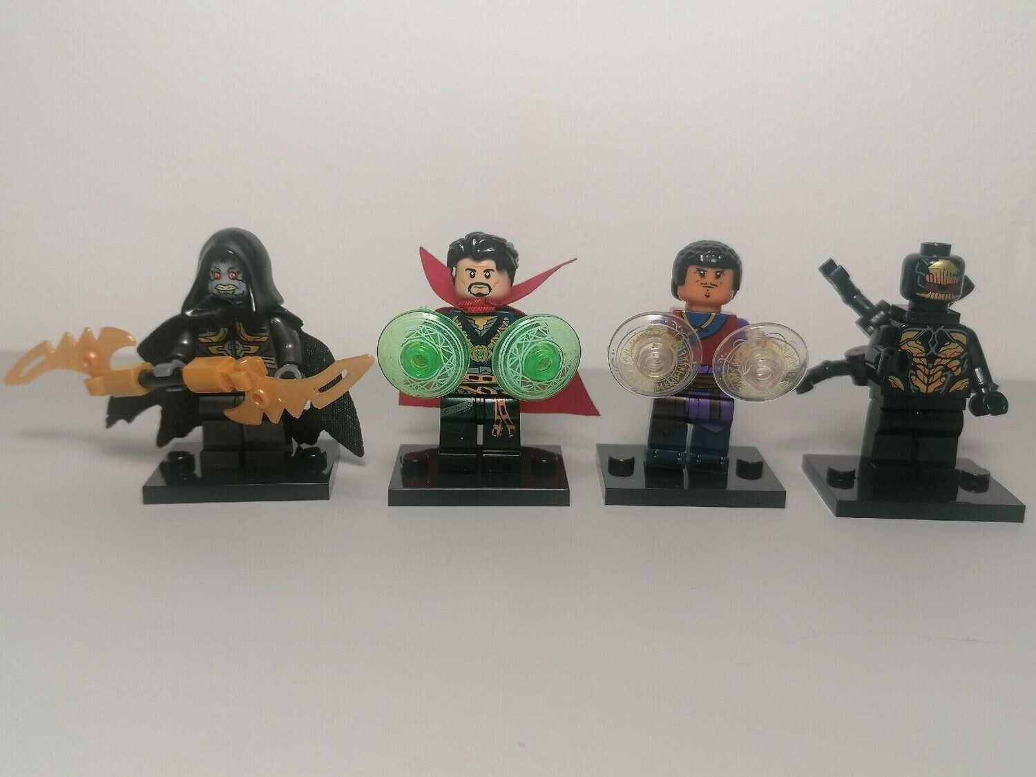 Doctor Strange minifigure lot from Marvel