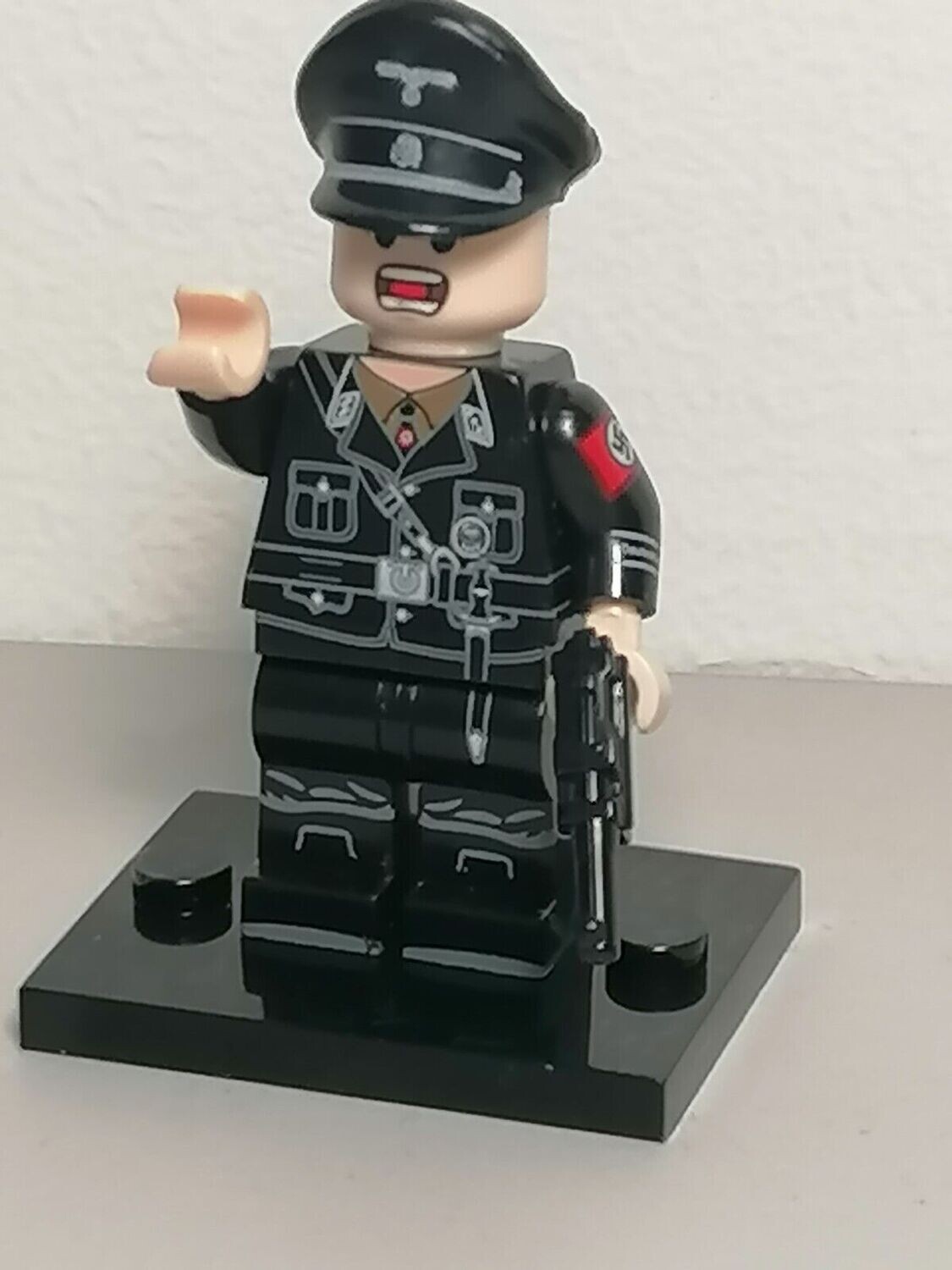 WW2 German Elite minifigure