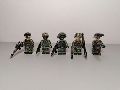Russian soldier minifigure lot