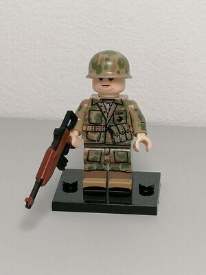 WW2 US soldier minifigure