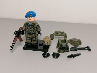 Russian soldier minifigure Ukraine war