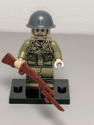 WW2 Japanese soldier minifigure