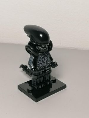 Alien minifigure from movie
