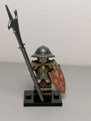 Medieval soldier minifigure