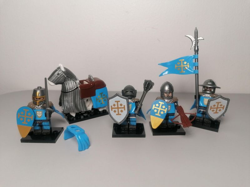Medieval minifigure Pack For Castle Diorama Holy Sepulcher Faction