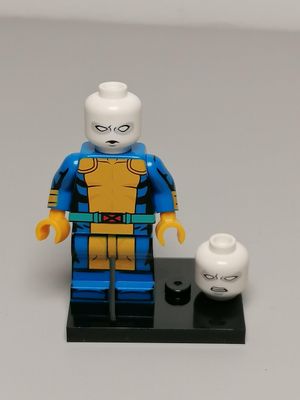 Morph minifigure X-men Deluxe version Marvel