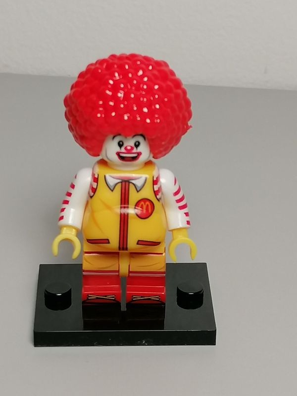 Ronald Mac Donald minifigure