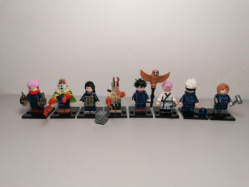 Jujutsu Kaisen minifigures lot