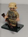 WW2 German Afrika Korps minifigure with tan skin