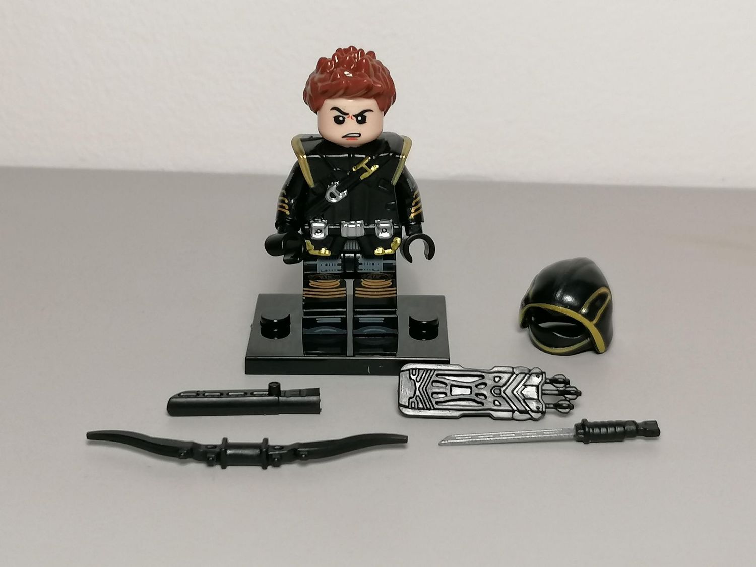 Hawkeye minifigure From Marvel Comics