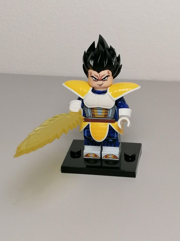Dragon Ball Z Vegeta minifigure