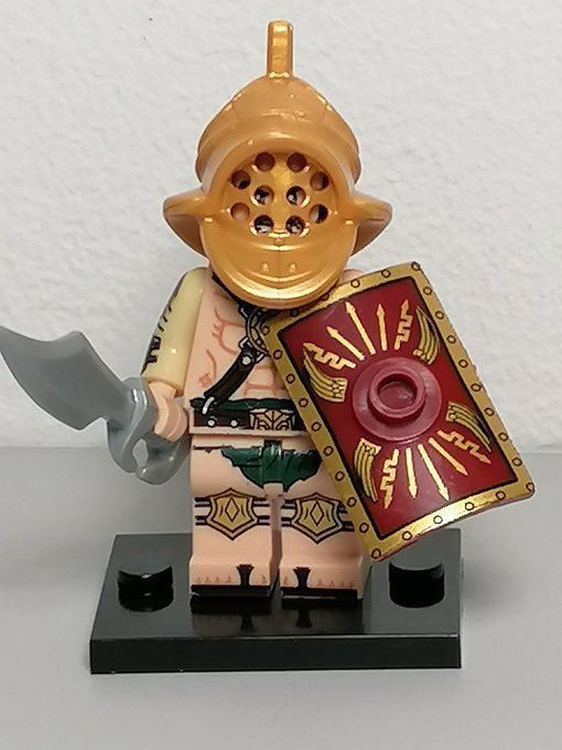 Gladiator minifigure