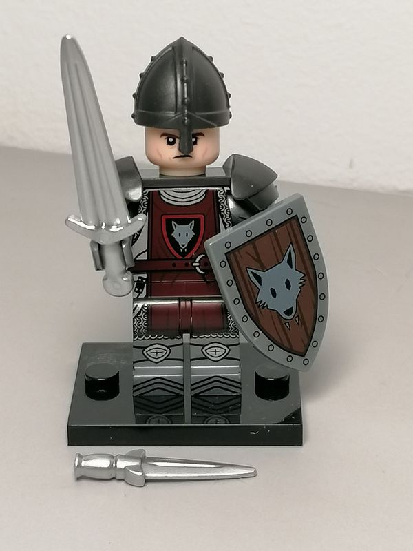 Medieval Soldier minifigure Wolfpack faction