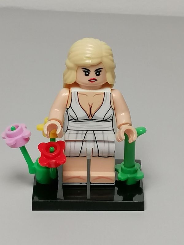 Harley Quinn minifigure