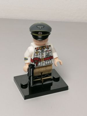 WW2 German Afrika Korps Rommel minifigure