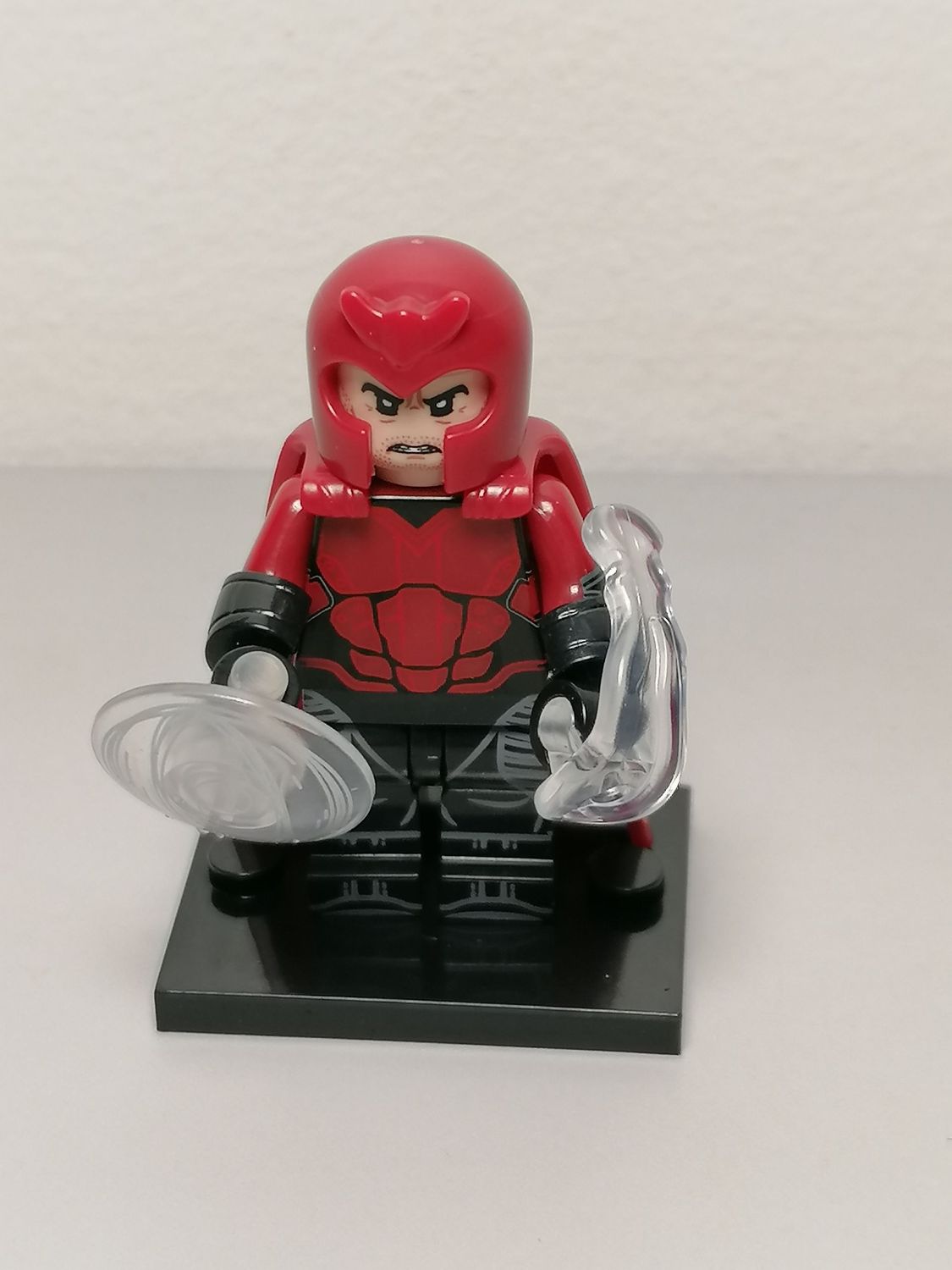 Magneto minifigure Marvel movie version