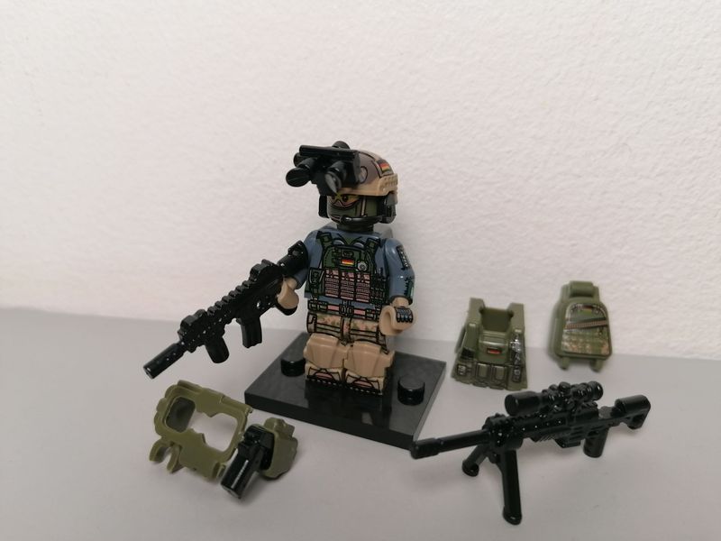 Military modern German KSK Soldier minifigure