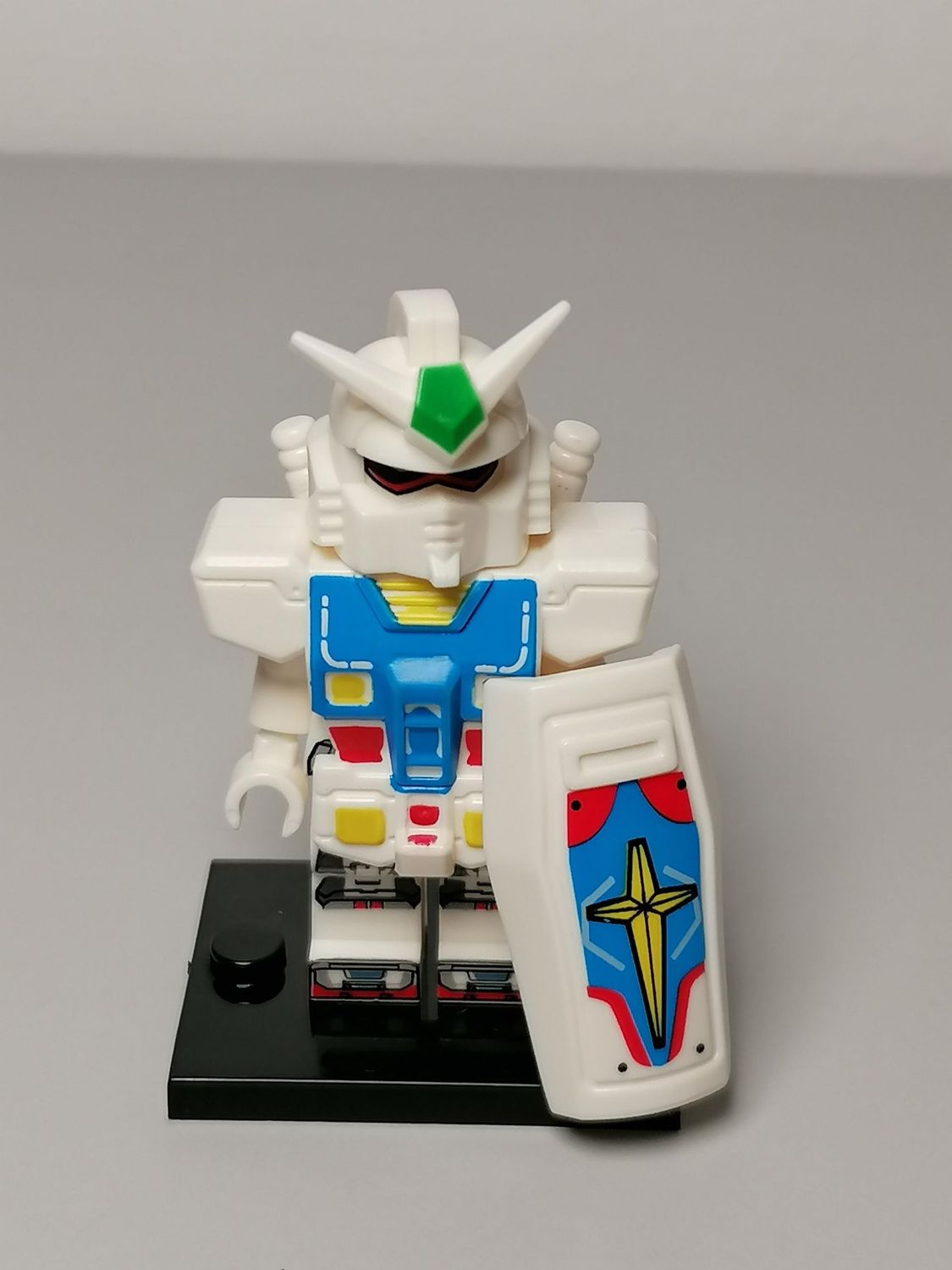 Mini Mobile Suit Gundam minifigure
