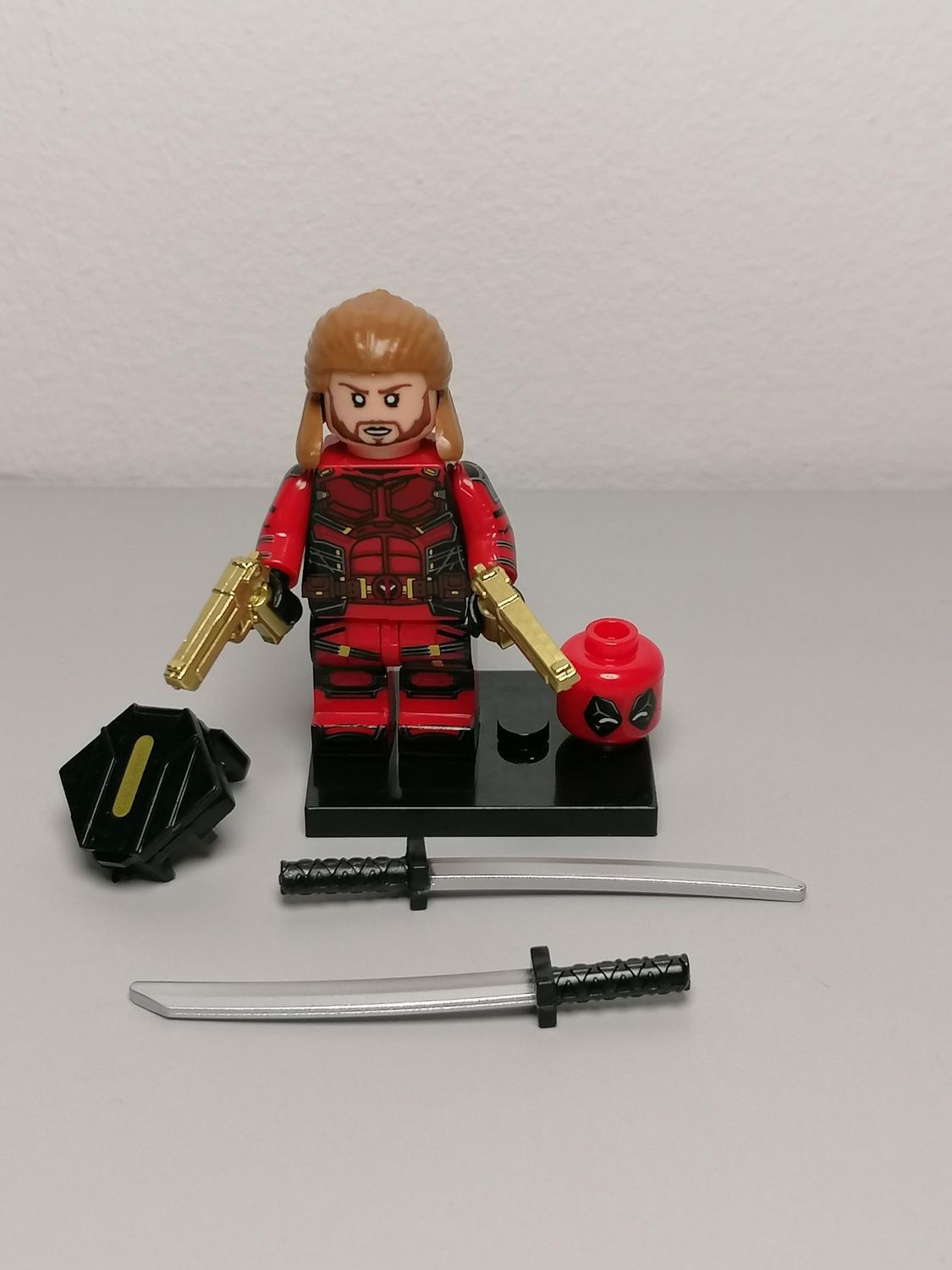 Deadpool minifigure From Marvel Comics