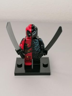 Deadpool Venom minifigure From Marvel Comics