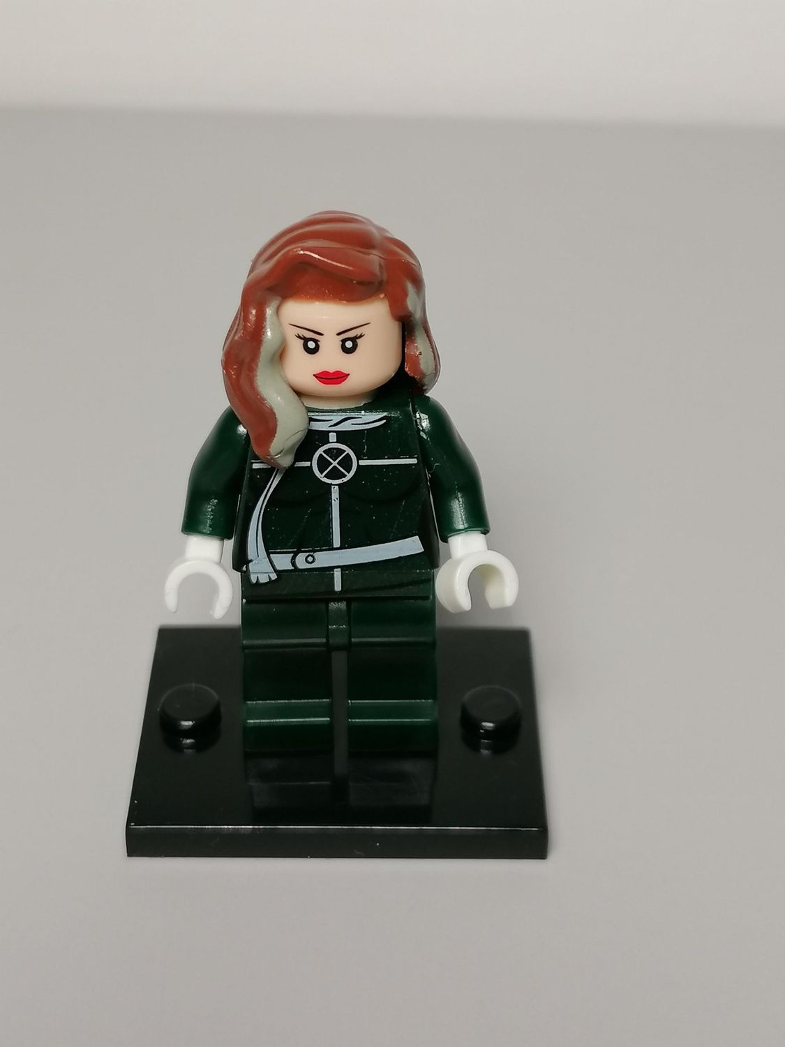 Rogue minifigure X-men Alicia Deluxe version Marvel
