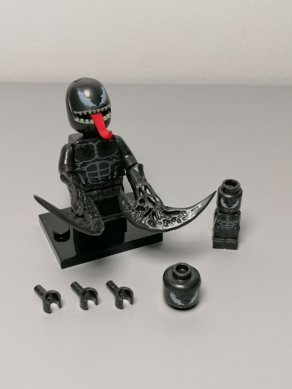 Venom minifigure from Marvel Comics