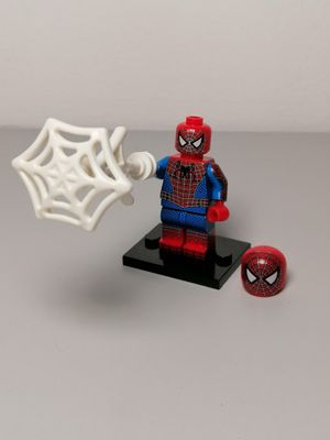 Spider Man minifigure Deluxe Version