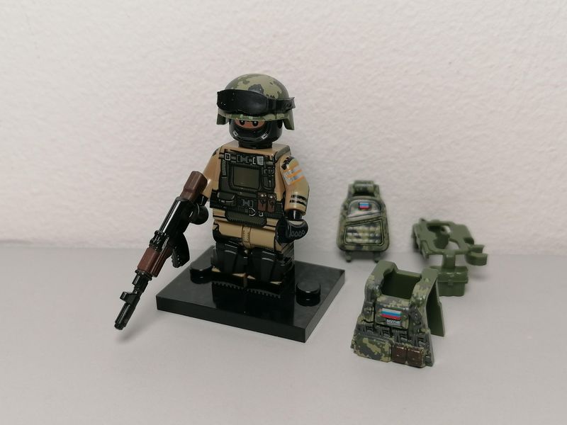Russian soldier minifigure Ukraine war