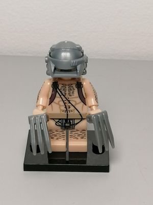 Wolverine minifigure laboratory version