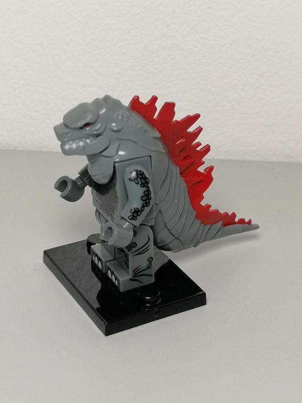 Godzilla minifigure horror movie deluxe Version