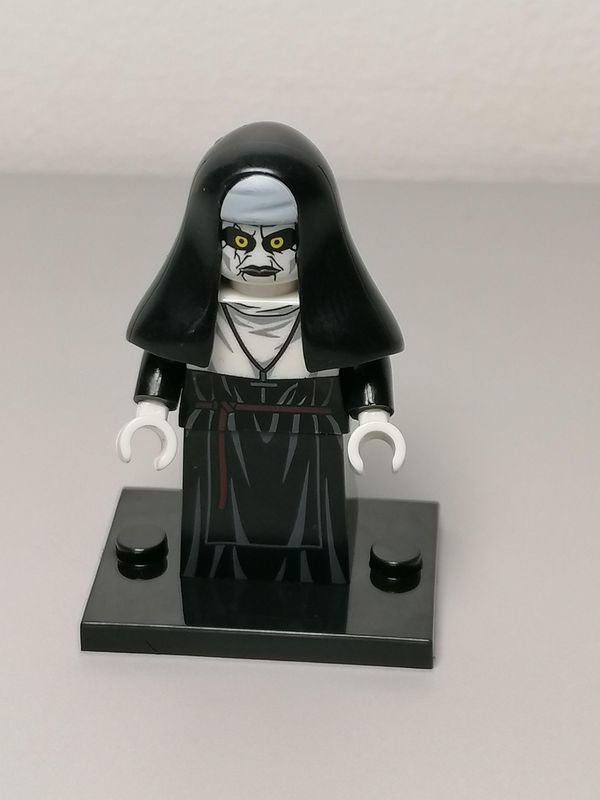 The Nun minifigure horror movie Alternative Version