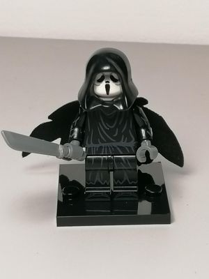 Scream minifigure horror movie